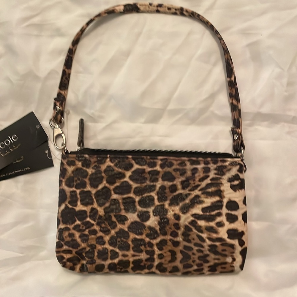 Nicole Miller NWT wristlet​​ - Picture 3 of 6